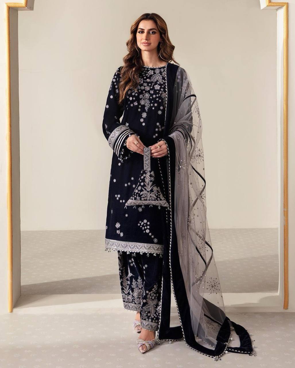 Mohini's Premium Designer Velvet Piece For this Winter